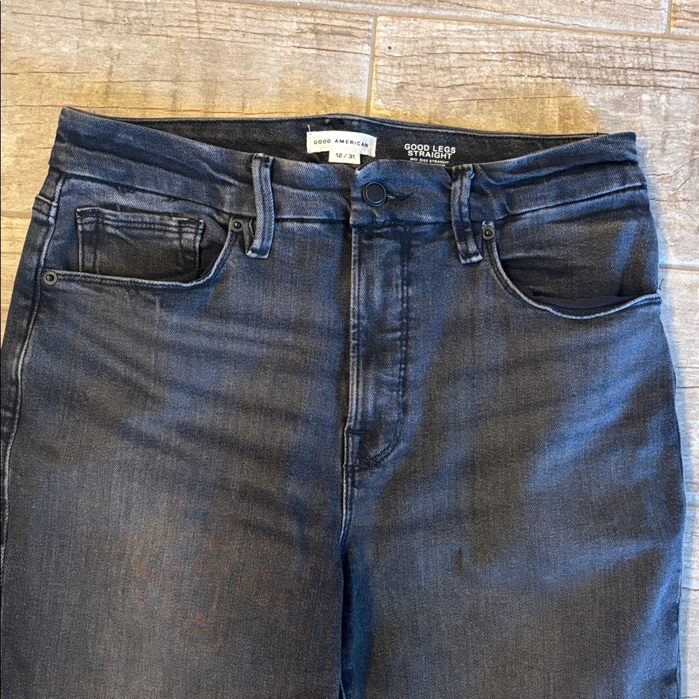 Good American Good Legs Straight Mid Rise Black Denim Jeans - Picture 2 of 4